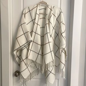 A&F poncho.  NWOT